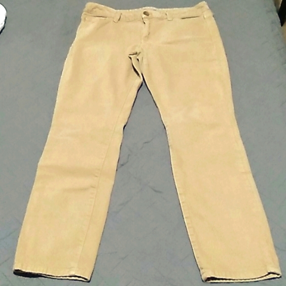 BANANA REPUBLIC MEN'S.SLIM/SKINNY KHAKI JEANS. LIGHTWEIGHT ,NICE COLOR..EUC! - Picture 2 of 4